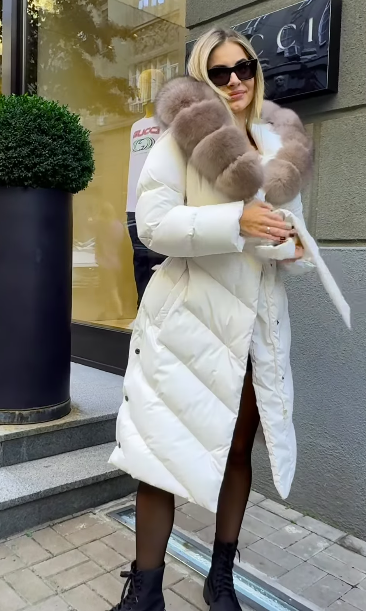 Christina | Elegant casual jacka med fuskpälskrage