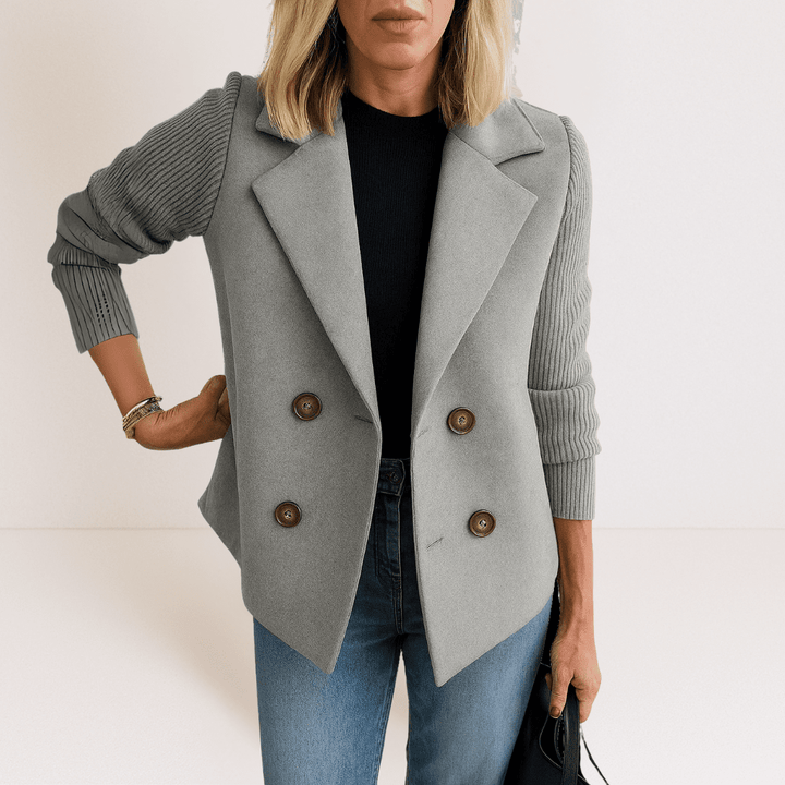 Martine™ - Elegant Jacka med Stickade Ärmar
